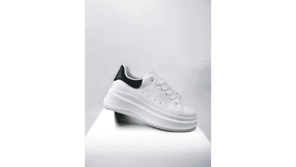 Tenis Blancos con Plataforma